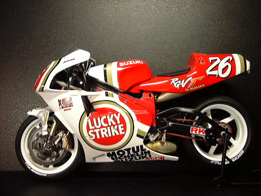 LuckyStrike SUZUKI RGV-γ'97